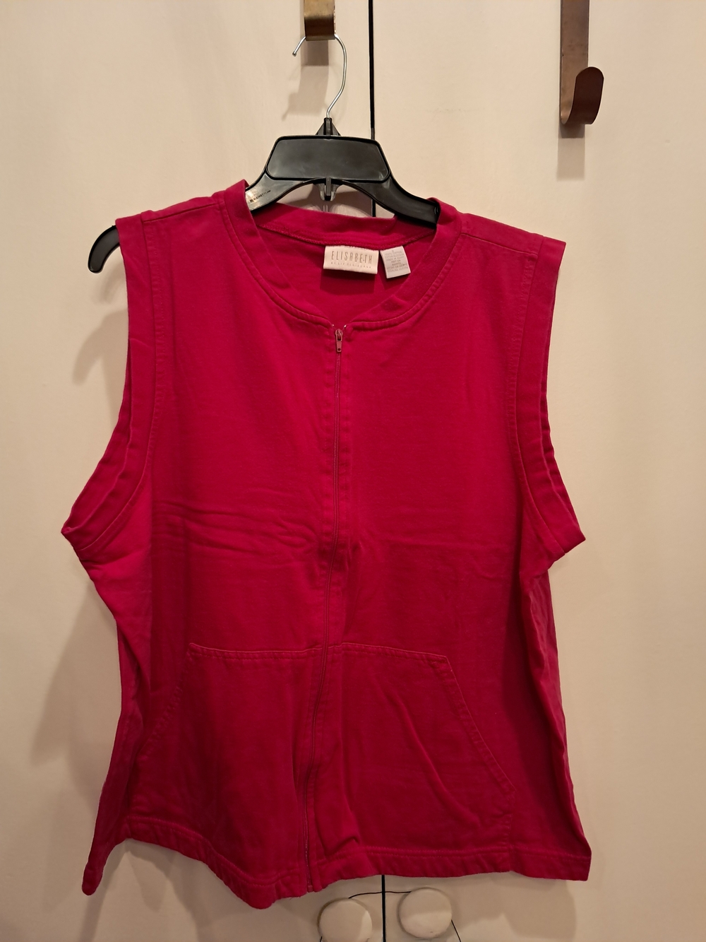 Liz Claiborne Red Sleeveless Zip-Front Tank